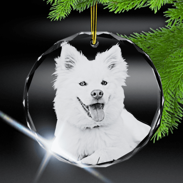 2D crystal ornament engraved with personalised photo